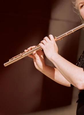 Musician with flute.