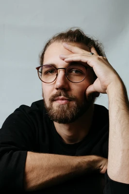 Portraitfoto Thorben Schumüller