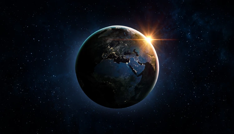 Planet Erde mit Sonneneinstrahlung