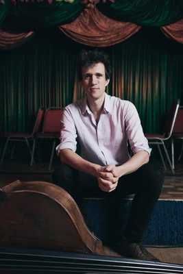 Misha Mullov-Abbado 