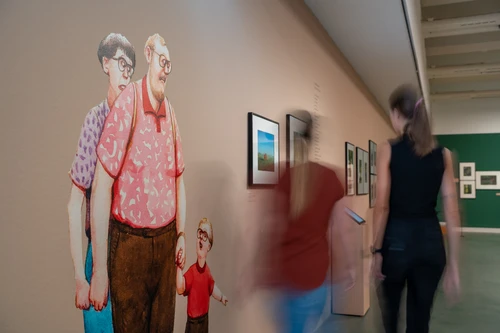 Ausstellungsansicht in Sehnsucht Wald im Karikaturmuseum Krems