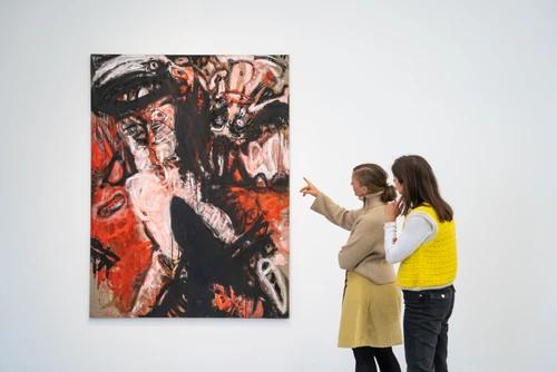 Ausstellungsansicht Frohner expressiv