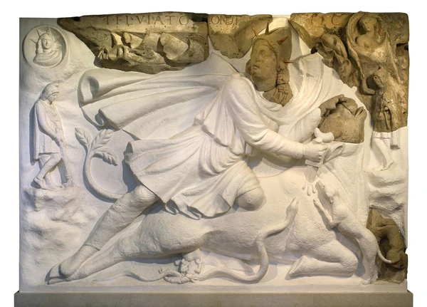 Rekonstruierte Reliefdarstellung der Tauroktonie-Szene aus dem Mithraskult, mit Figuren und Stier.