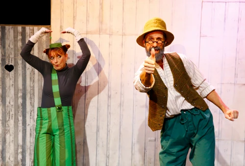 Tischlerei Melk Kulturwerkstatt Frühjahr 2026 Programmfoto Theater Feuerblau