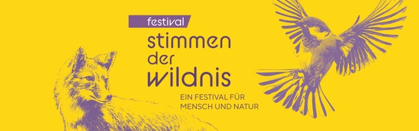 Gelbes Webbanner mit dem violettem Text "Stimmen der Wildnis. Ein Festival für Mensch und Natur."