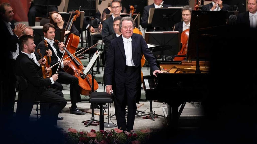 Rudolf Buchbinder at the Wolkenturm in Grafenegg