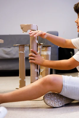Children create artworks for animals at the KinderKunstLabor.