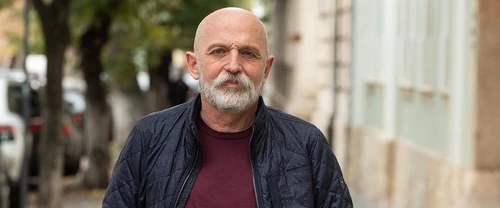 Portrait photo of Andras Visky