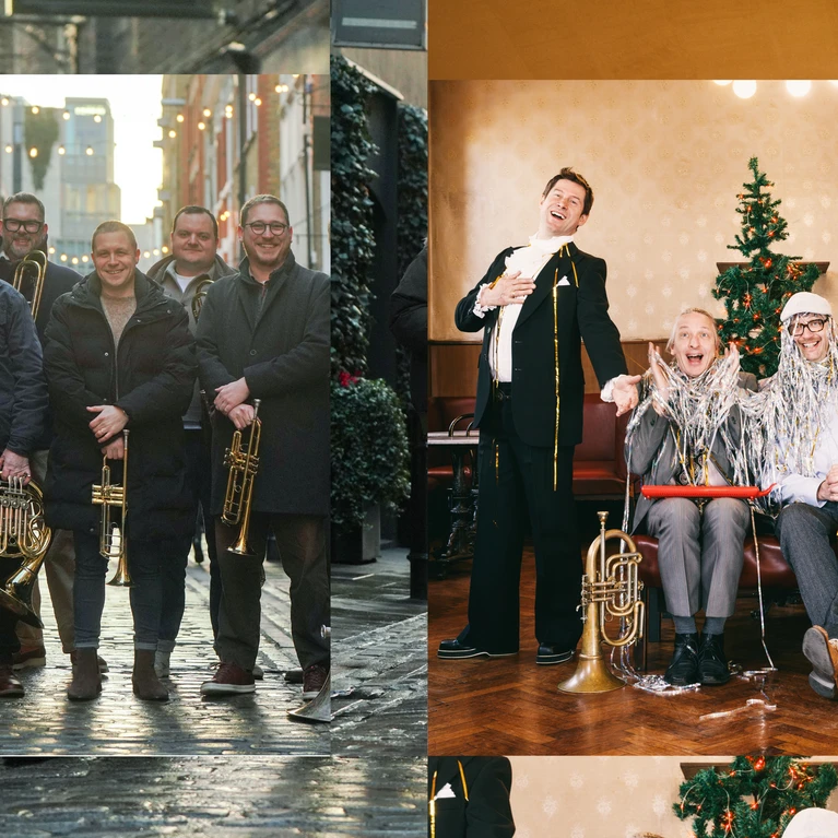 On the left side of the image a photo of the London Brass Ensemble with their brass instruments in front of an urban (London) street and on the right side a photo of the musicians Sebastian Fuchsberger, Leonhard Paul, Michael Hornek and Thomas Gansch in an empty coffee house, with a Christmas tree behind them; the cheerful figures are partly draped in tinsel.