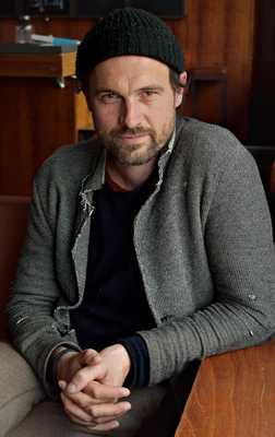 Portrait Gernot Grünewald