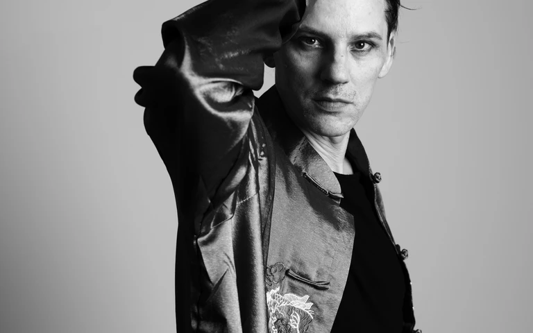 Portraitfoto Bernhard Eder