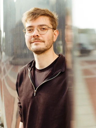 Portraitfoto Gregor Sandler 