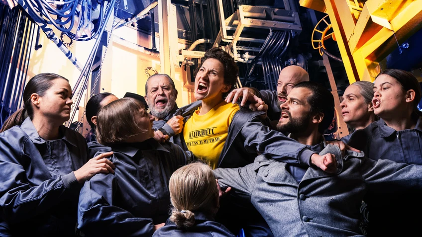 SSM26 Schauspiel Sujetfoto Das Ministerium der Wahrheit