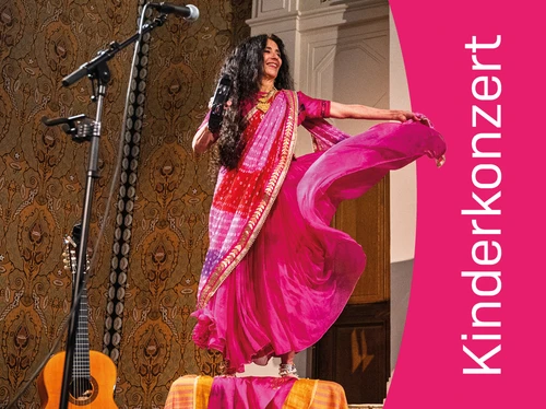 Timna Brauer tanzt auf der Bühne