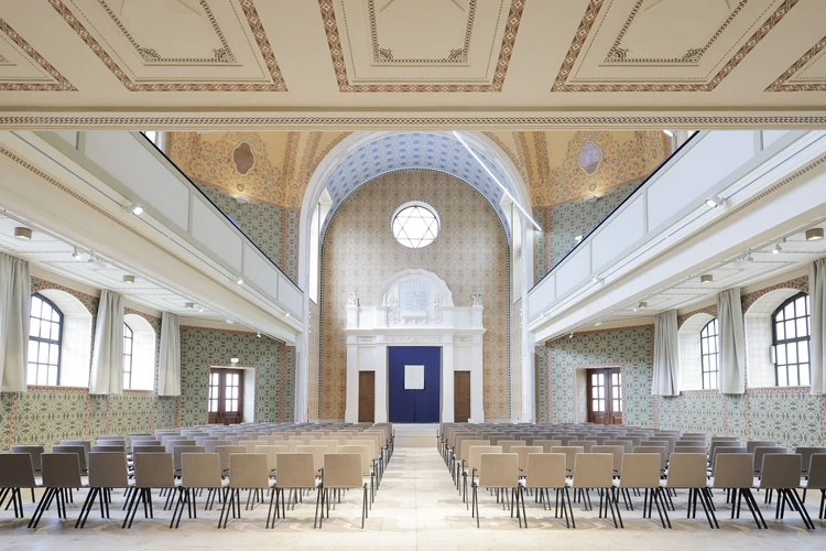 Blick in die Ehemalige Synagoge