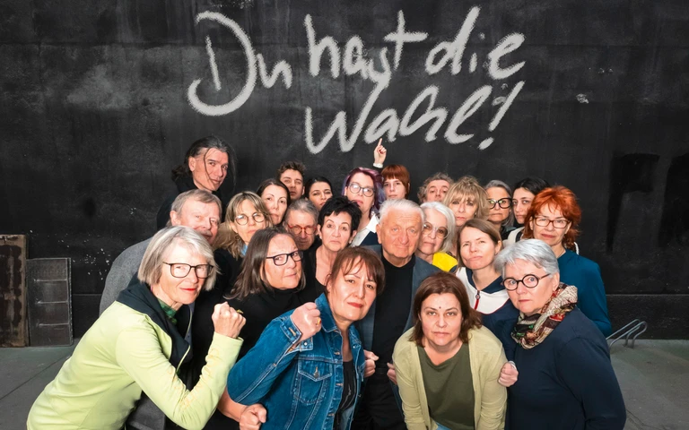 Keyfoto Bürger*innentheater Du hast die Wahl