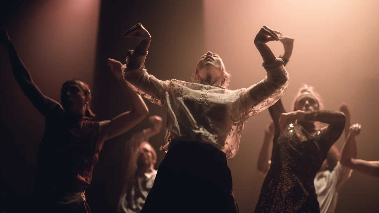 Hofesh Shechter Company | Festspielhaus St. Pölten