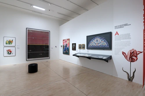 Ausstellungsansichten Flower Power