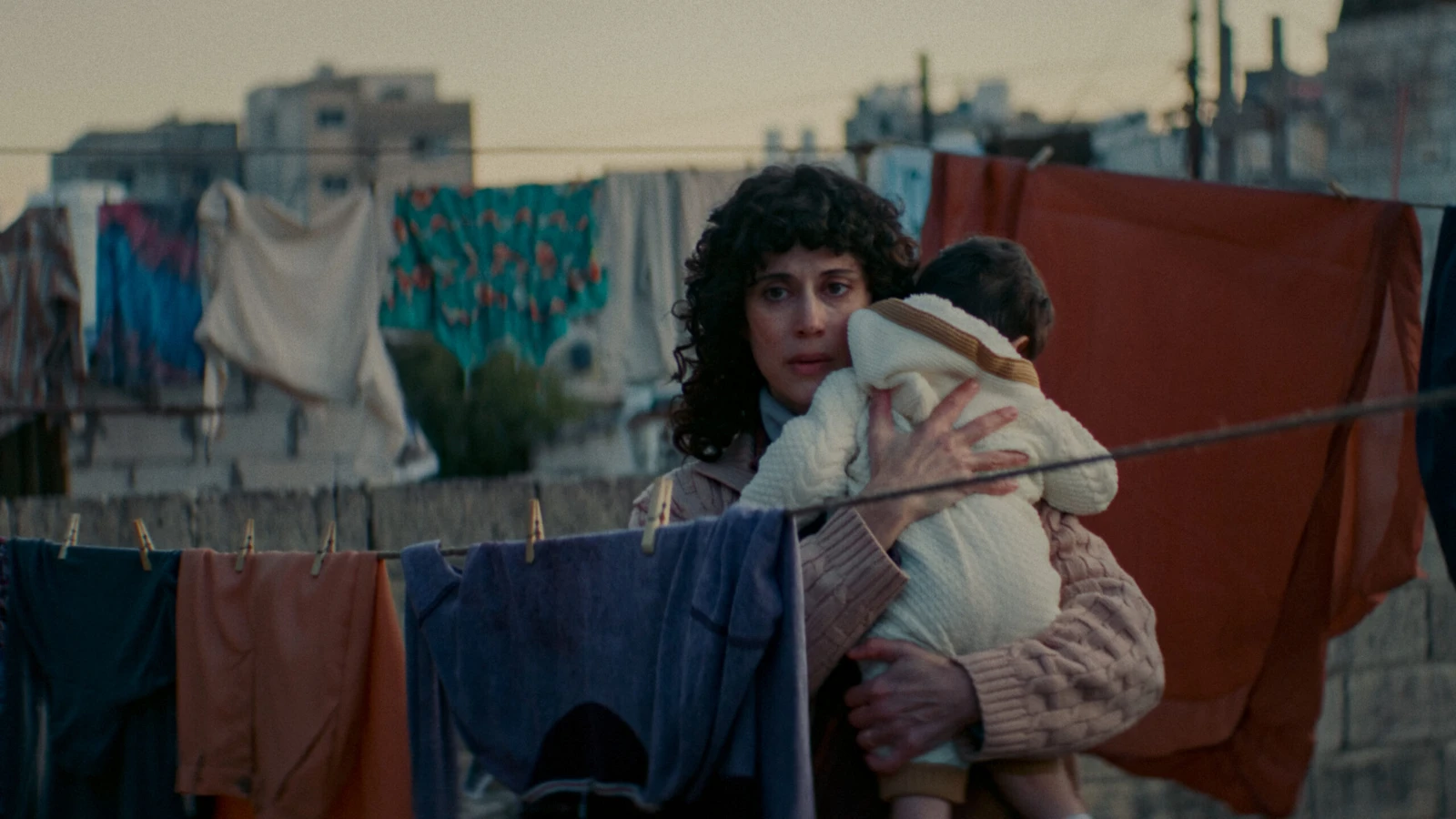 Im Schatten des Orangenbaums_Filmladen4.jpg