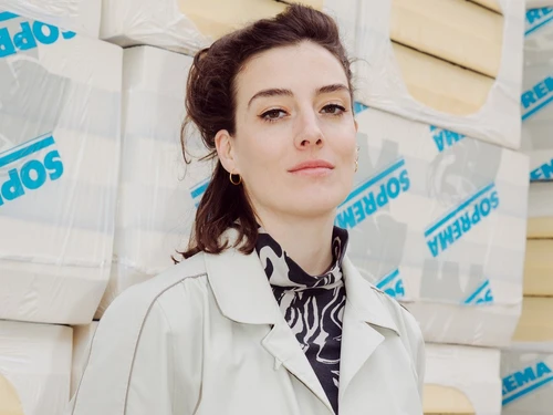 Porträtfoto Anna Gschnitzer