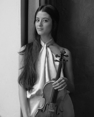 María Dueñas