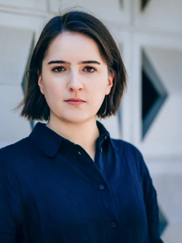 Portrait Mira König