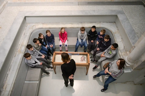 Schul- und Kindergartengruppen im Museum