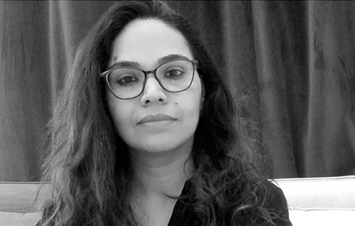 Portraitfoto von Amna Ilyas