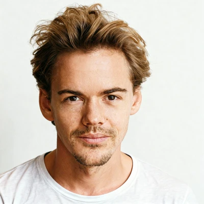 Portraitfoto Anton Zetterholm