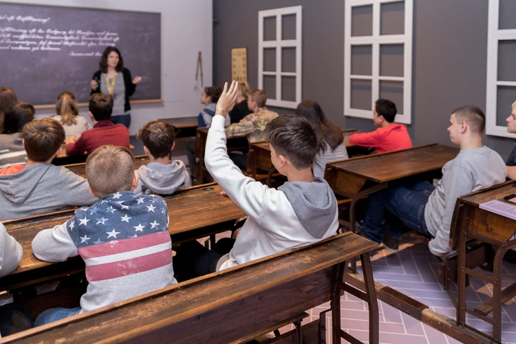 Schulklasse im Museum Niederösterreich